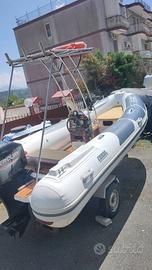 GOMMONE  conarg 4,60 m + MERCURY 40 CV 4T