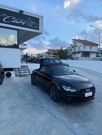 Audi TT Roadster 2.0 TDI quattro Advanced plus