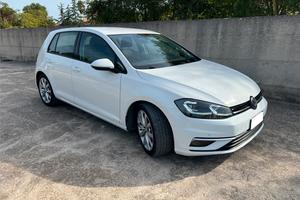 Volkswagen Golf 7.5 DSG executive 1.6 full optiona