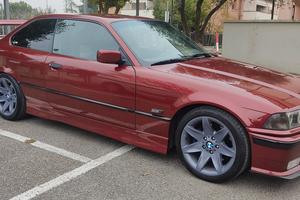 BMW E36 325i coupé 