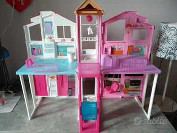 Casa barbie con ascensore
