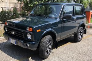 LADA Niva Legend