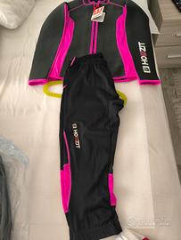 Completo Howzit donna da tavola