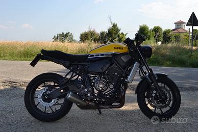 Yamaha XSR 700 60TH Anniversary, soli 4850 KM