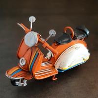 Modellino vespa anni 1950