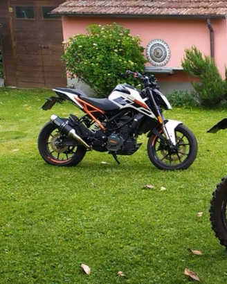 moto ktm duke 125