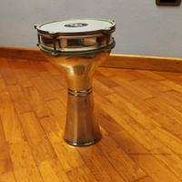 Percussione in alluminio Meinl, Darbuka