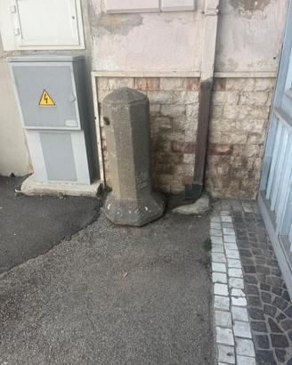 Paracarro antico