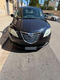 Lancia Ypsilon 2012