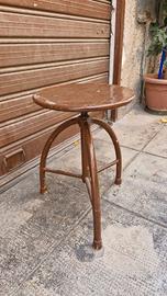 sgabello industriale vintage 