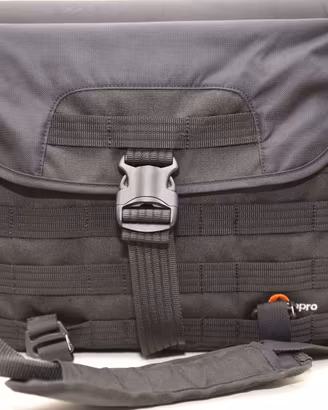 Borsa Fotografica Lowepro ProTactic SH 200 AW