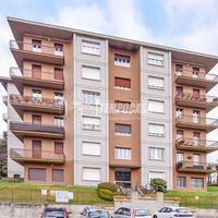 TRILOCALE CON BOX IN CENTRO