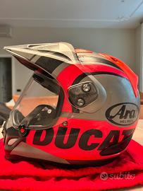 Casco Arai Tour X4 Ducati