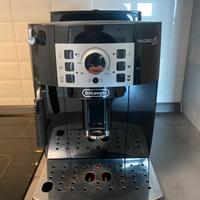 Macchina da caffè De Longhi Magnifica S