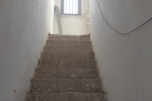 Stanza uso deposito o studio