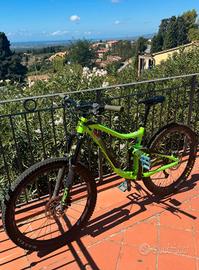 GIANT TRANCE TRAIL/ENDURO
