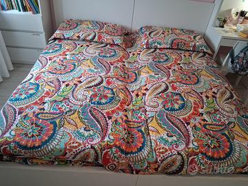 letto ikea Malm pari al  nuovo. Disponibili 2