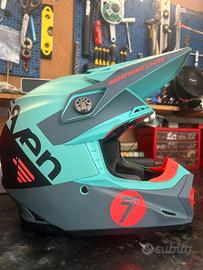 Casco motocross bell