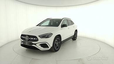 MERCEDES-BENZ GLA 200 d automatic