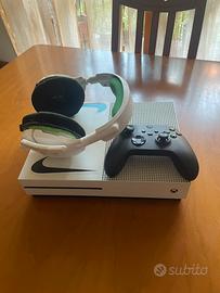 Xbox one S 500 Gb