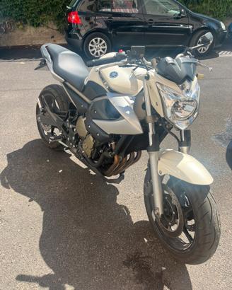 Yamaha XJ6