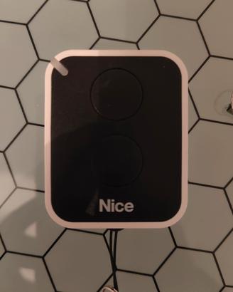 Telecomando per cancello NICE ON2E