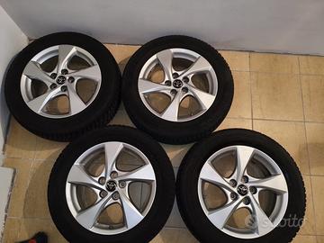 4 Cerchi in lega originali Toyota 17”