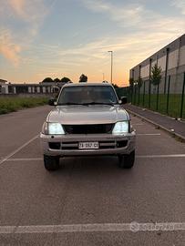 Toyota land cruiser 90