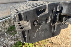 Pacco zavorre 10 pezzi 40 kg l'una x trattore Sdf