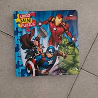LIBRO MINI PIZZLE AVENGERS