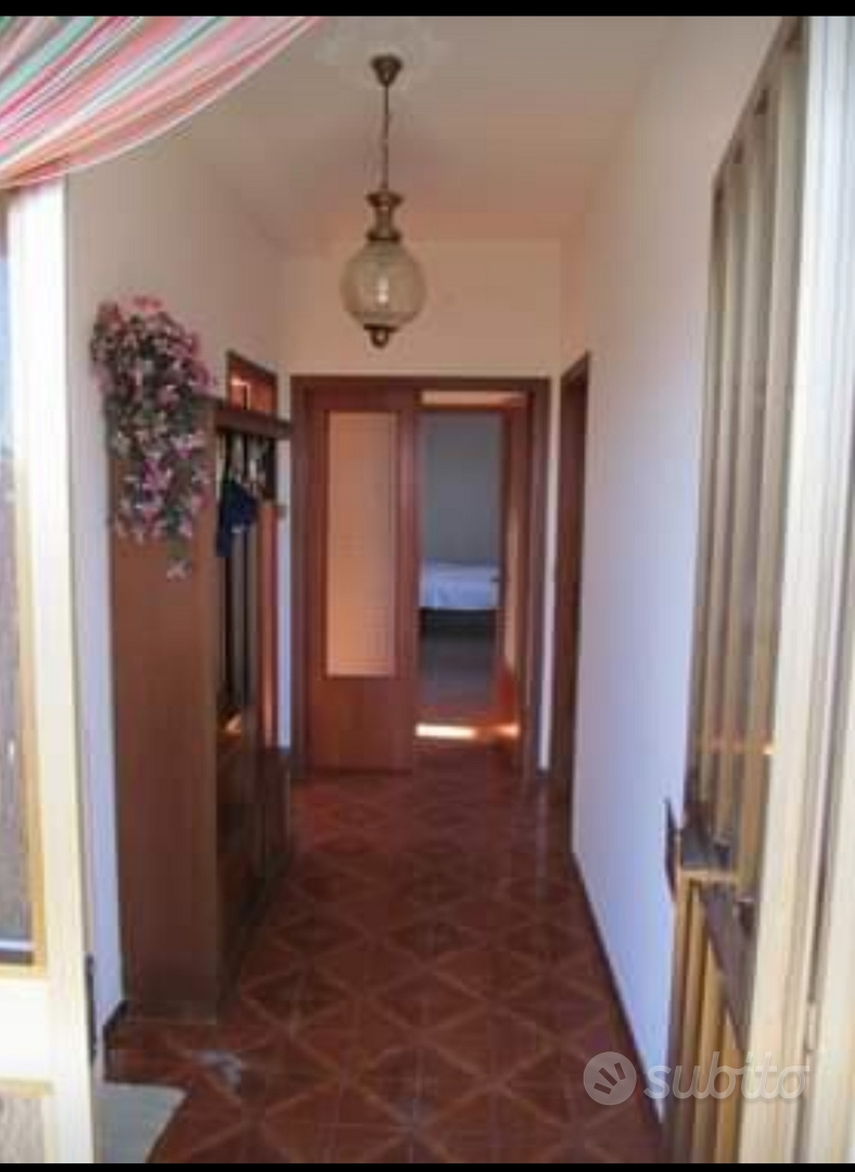 Casa colonia e terreno - Vista 2