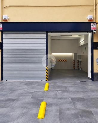 AUTORIMESSA A NAPOLI