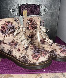 Anfibi Dr. Martens