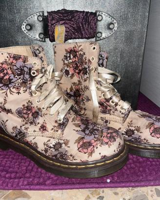 Anfibi Dr. Martens