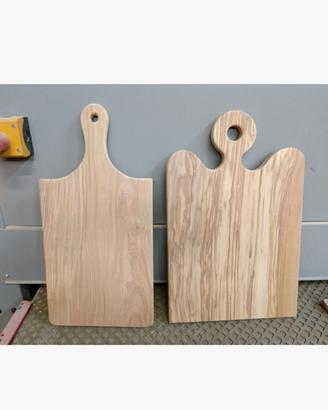 taglieri in legno di ulivo 