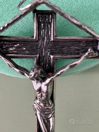 Acquasantiera crocifisso in argento