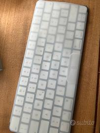 Apple tastiera magic keyboard