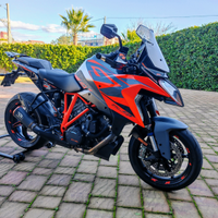 KTM 1290 Super Duke GT