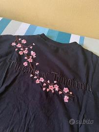YourTurn - T-shirt con ricami (taglia M)