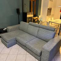 Divano con sedute allungabili