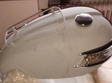 Replica serbatoio triumph boneville