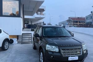 Land Rover Freelander 2.2 TD4 S.W. SE