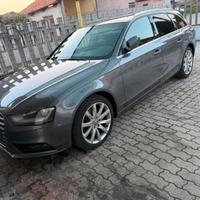Audi A4 b8 2.0 TDI QUATTRO 177 cv