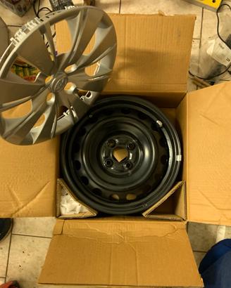 Cerchi nuovi inscatolati