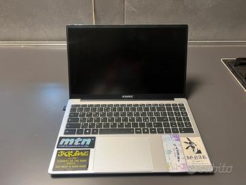 Laptop Acemagic Windows 11