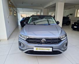 VOLKSWAGEN T-Roc 1.0 TSI Lifetua da €229,00