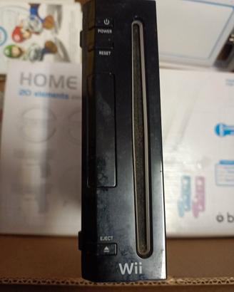 Consolle Nintendo Wii con accessori e giochi