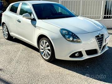 Alfa Romeo Giulietta 1.6 JTDm-2 105 CV Exclusive