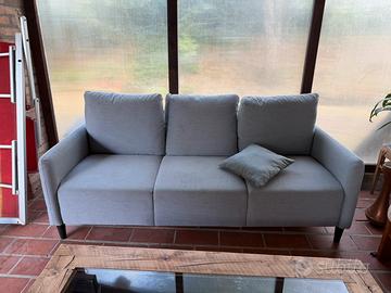 Divano IKEA ANGERSBY 3 posti – Grigio
