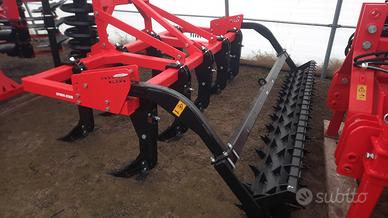 attrezzi agricoli vari 